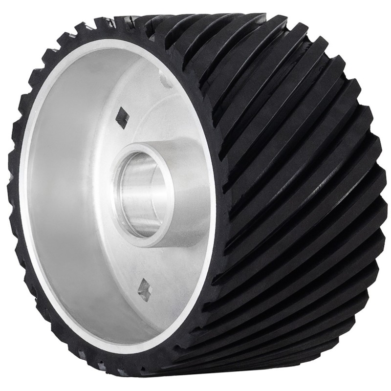 Rubberized wheel leading to the CORMAK SM150 grinder