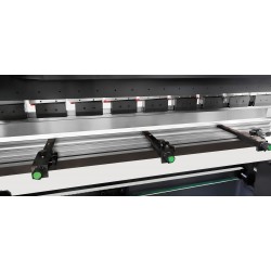 Hydraulic Press Brake CORMAK ULTIMATE 130x3200 Cybelec 4+1 Axis Servo | CORMAK
