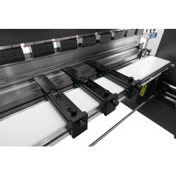 Hydraulic Press Brake CORMAK CNC SERVO EURO PB 200x6000 – Professional CNC Sheet Metal Bending Machine
