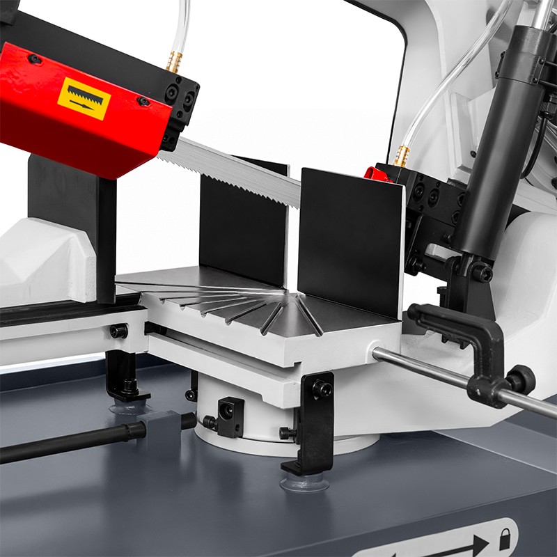 Metal Bandsaw CORMAK HBS320 | Industrial Bandsaw for Steel, Pipes and Profiles | CORMAK